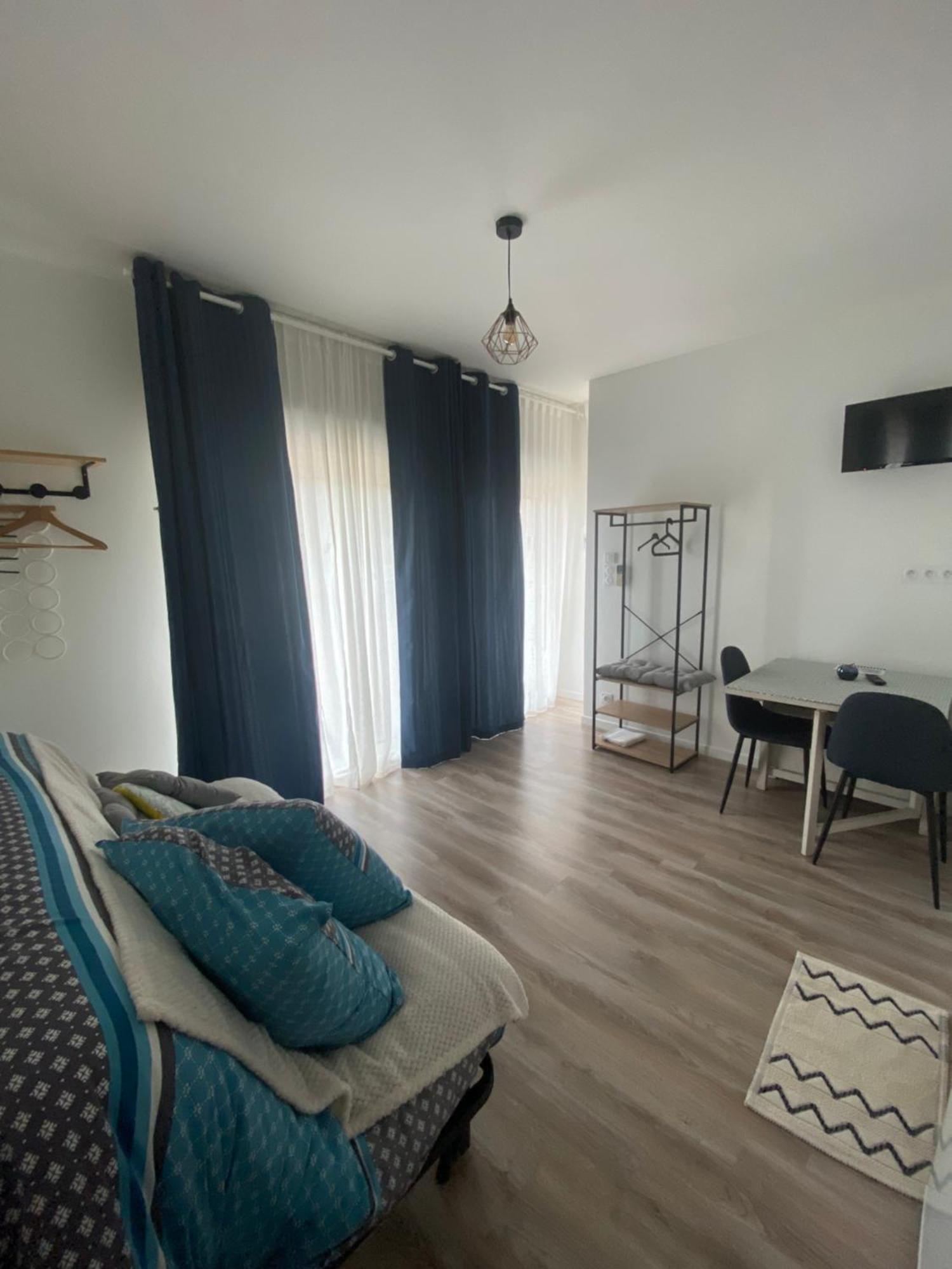 Studio Neuf Tout Equipe Castres-Gironde Εξωτερικό φωτογραφία